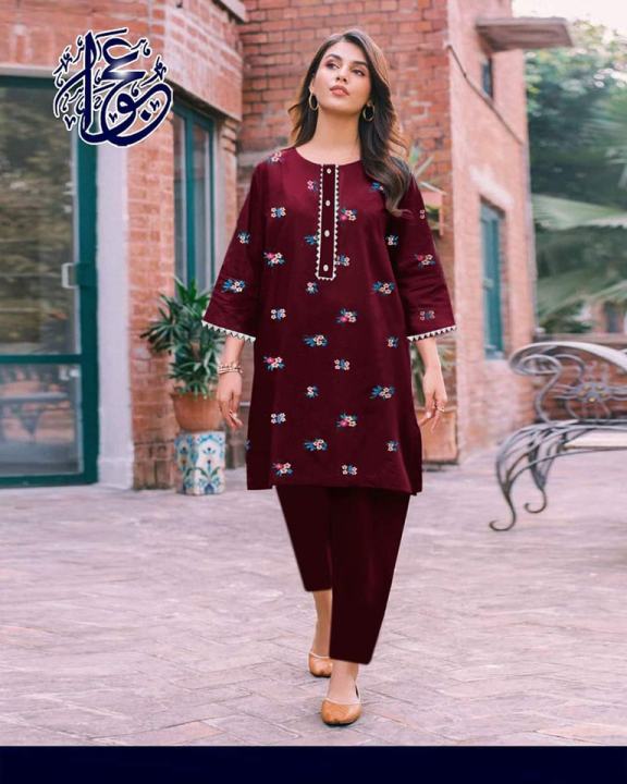 Pakistani%20designed%202%20piece%20readymade%20salwar%20kameez%20set%20for%20stylish%20women%20-%20Image%203