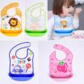 Plastic Dining Feeding Bibs for Kids. 