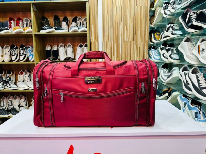 Travel%20Bag%20%20Original%20%20High%20Quality%20%20Lock%20Seystem.%20Family%20Big%20Size%2028%20"%20Waterproof%20&%20Washable%20-%20Image%209