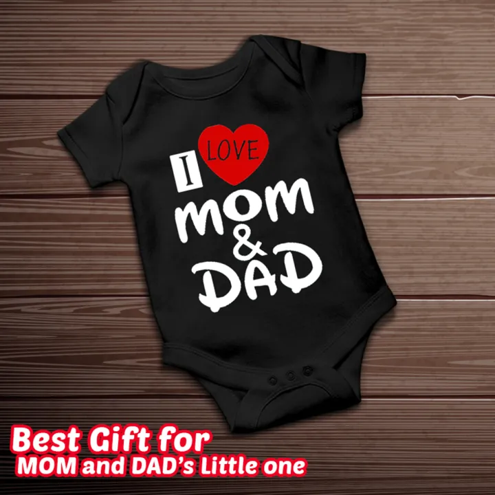 Smartynerdy%20Black%20Cotton%20I%20love%20mom%20and%20dad%20New%20Born%20Baby%20Romper%20and%20Boys%20Girls%20Kids%20Adult%20Tshirt%20-%20Image%203