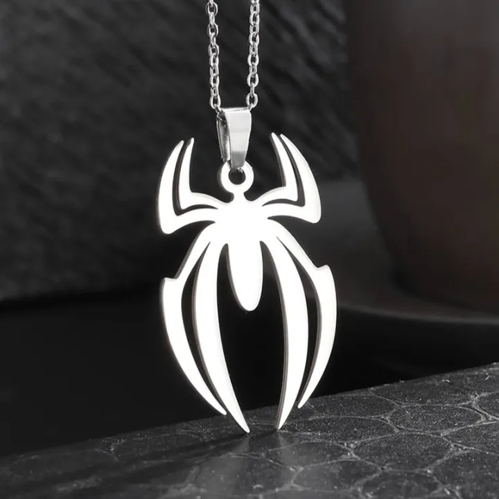Lovely%204x3cm%20Spider%20Pendant%20Chain%20Necklace%20Silver%20Tone%20Spiderman%20For%20Men%20-%20Image%202