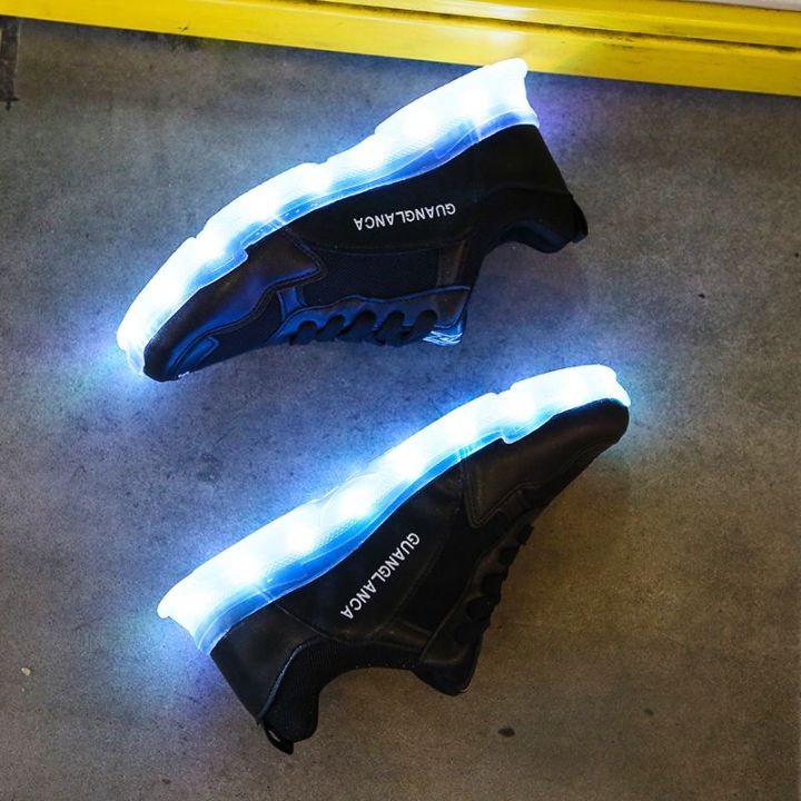 Rechargeable%20Light%20Shoes%20Male%20and%20Female%20Couple%20Shuffle%20Dance%20Shoes%20Student%20Casual%20Sports%20Shoes%20Light%20Running%20Shoes%20Luminous%20Dad%20Shoes%20-%20Image%205