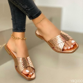 2022 New Metal Cross Fashion Ladies Slippers Women Luxury Sandals Women Designers Outdoor Sports Beach Sports Comfort Shoes. 