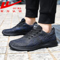 Warrior Shoes Men's Sneakers Spring New Running Shoes Korean Fashionable Lovers Shoes Breathable Mesh Black Work Shoes. 