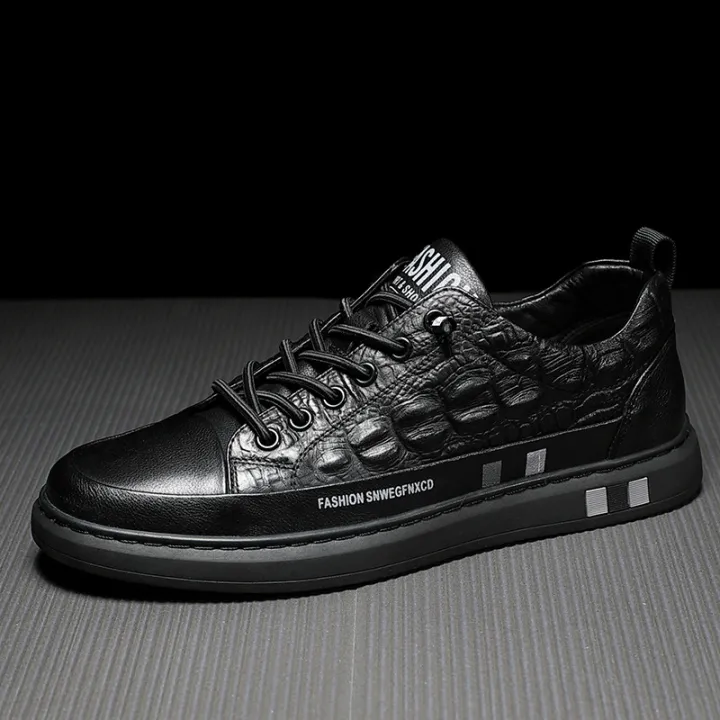 Extra%20Large%20Size%20Summer%20New%20Breathable%20Crocodile%20Pattern%20All-Matching%20and%20Lightweight%20Running%20Sneaker%20Trendy%20Men's%20Leather%20White%20Shoes%20Board%20Shoes%20-%20Image%202