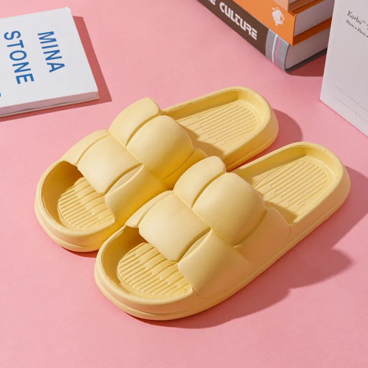 Summer%20Women%20Beach%20Slippers%20Thick%20Platform%20Eva%20Slippers%20Home%20Flip%20Flops%20Ladies%20Fashion%20Soft%20Sole%20Cloud%20Sandal%20Light%20-%20Image%204