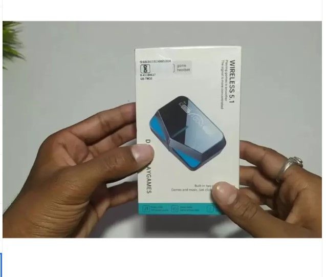 Earbuds%20M28%20Gaming%20TWS%20Bluetooth%20Headset%20%20(Black,%20True%20Wireless)%20by%20s%20gadget%20shop%20-%20Image%203