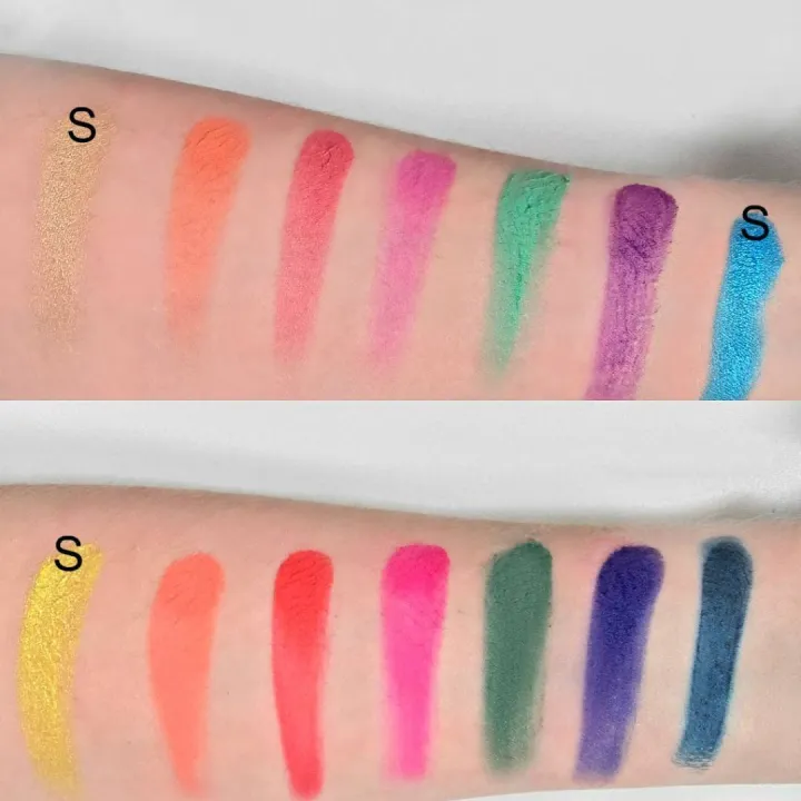 Via%20letvass%20Beautiful%20Eyes%2035%20Color%20Eyeshadow%20Palette%20-%20Image%203