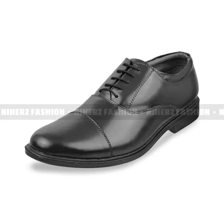 Black%20Oxford%20Shoe%20For%20Men%20Bullock%20men's%20shoes%20Korean%20version%20of%20British%20fashion%20shoes%20casual%20business%20formal%20leather%20shoes%20men's%20black%20wedding%20shoes%20(With%20Free%20Gift)%20-%20Image%209