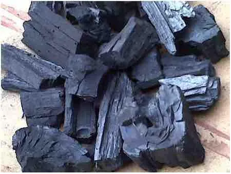 Charcoal%20(%E0%A6%95%E0%A6%AF%E0%A6%BC%E0%A6%B2%E0%A6%BE)%20for%20BBQ%20-%201kg%20-%20Image%203