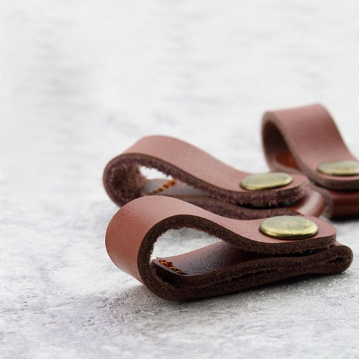 Luxury%20PU%20Leather%20Earphone%20Wire%20USB%20Cable%20Cord%20Winder%20Organizer%20Wire%20Cable%20Protector%20Universal%20Accessories%20For%20Samrtphone%20-%20Image%205