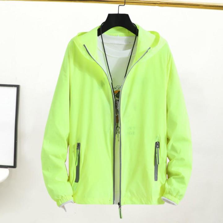 Lightweight%20Men%20Jacket%20Sun%20Protection%20Hooded%20Windbreaker%20Jacket%20for%20Cycling%20Running%20with%20Pockets%20Reflective%20Sun%20for%20Camping%20-%20Image%204