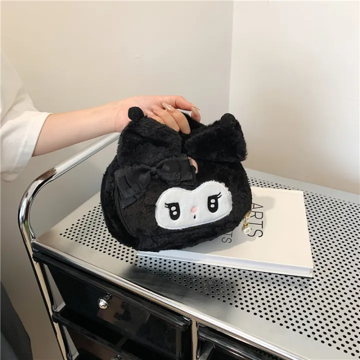 Mettle%20Vault%20Plush%20cartoon%20makeup%20bag,%20Kuromi%20women's%20casual%20doll,%20handbag,%20birthday%20gift%20-%20Image%202