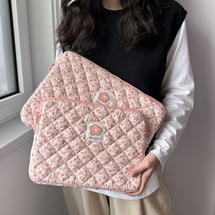 Flower%20Pattern%20Cute%20Laptop%20Sleeve%20Case%20Bag%2011%2013%2014%20Inch%20for%20Macbook%20Ipad%2012.9%20ASUS%20Samsung%20Tab%20S8%20HP%20Laptop%20and%20Tablet%20Pouch%20-%20Image%202