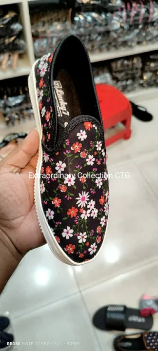 Stylish%20Fashionable%20Shoes%20For%20women%20-%20Image%204