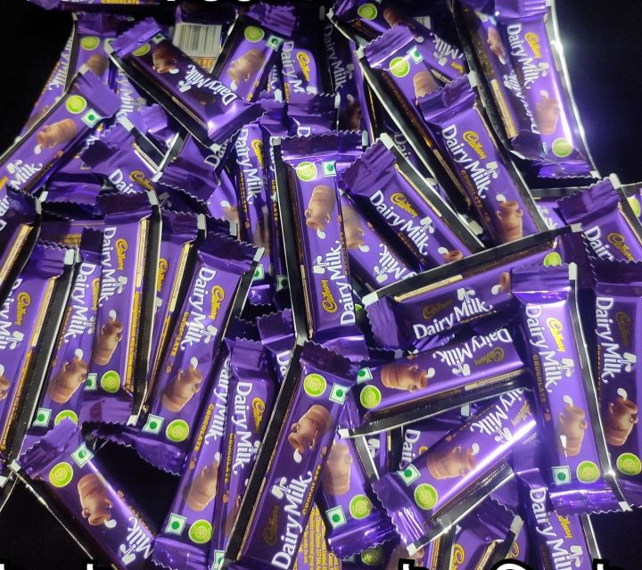 Cadbury%20Dairy%20Milk%20Chocolate%20Bar,%20475.2%20Grams%20(Pack%20Of%2062)%20INDIAN%20-%20Image%203