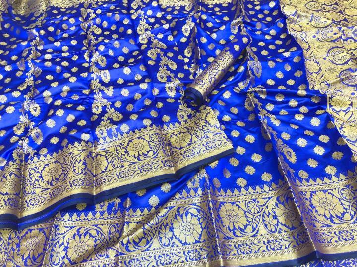 20%20item%20Special%20Saree%20Combo%20Gift%20Set%20Box%20-%20Saree%20Churi%20Neckkace%20watch%20ring%20ayna%20chocolate%20golap%20gazra%20etc%20-%20Image%202