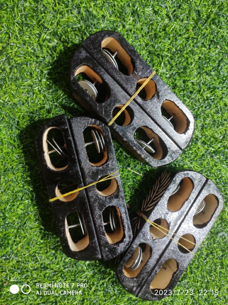 Small Size Khonjoni Traditional Machine: Experience the Rich Tradition with This Small-Size Tool