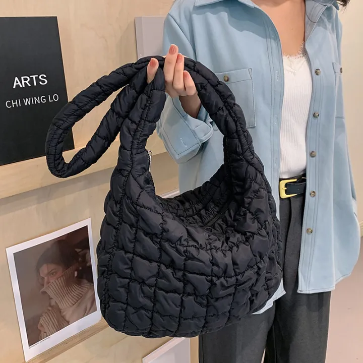 Foreign%20trade%20wholesale%202023%20new%20ruffled%20cloud%20ladies%20handbag%20large%20capacity%20shoulder%20crossbody%20bag%20color-blocked%20tote%20bag%20-%20Image%203