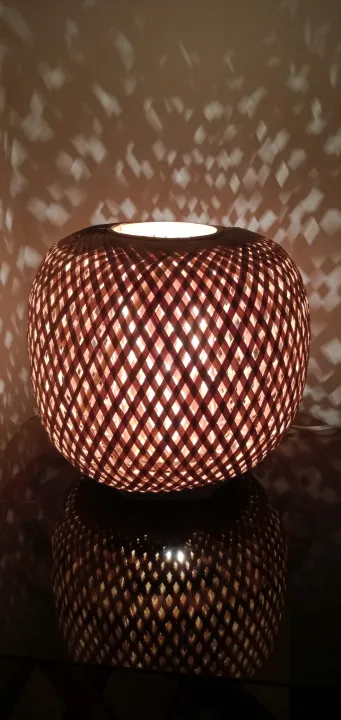 Eco%20Friendly%20Bamboo%20Made%20Oval%20Shaped%20Table%20Lamp%20Shaded%20-%20Image%208