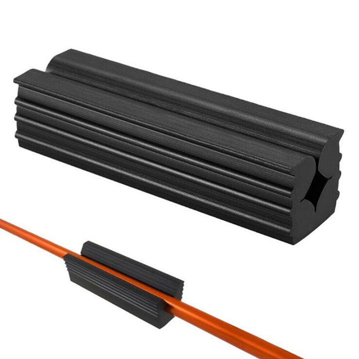 Rubber%20Vise%20Clamp%20for%20Golf%20Club%20Shafts%20Regripping%20Golf%20Club%20Grip%20Vice%20Clamps%20-%20Image%204