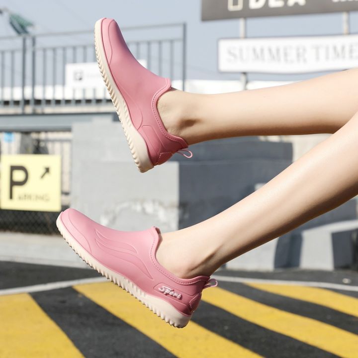 New%202023%20Rain%20Boots%20Women's%20Short%20Adult%20Fashion%20Wear%20Non-slip%20Young%20Beautiful%20Water%20Shoes%20Rubber%20Shoes%20Low%20Top%20Rain%20Boots%20-%20Image%204