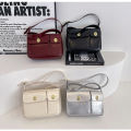 Korean version niche design retro twin bag, commuting versatile, hand-held cross-body premium shoulder bag.