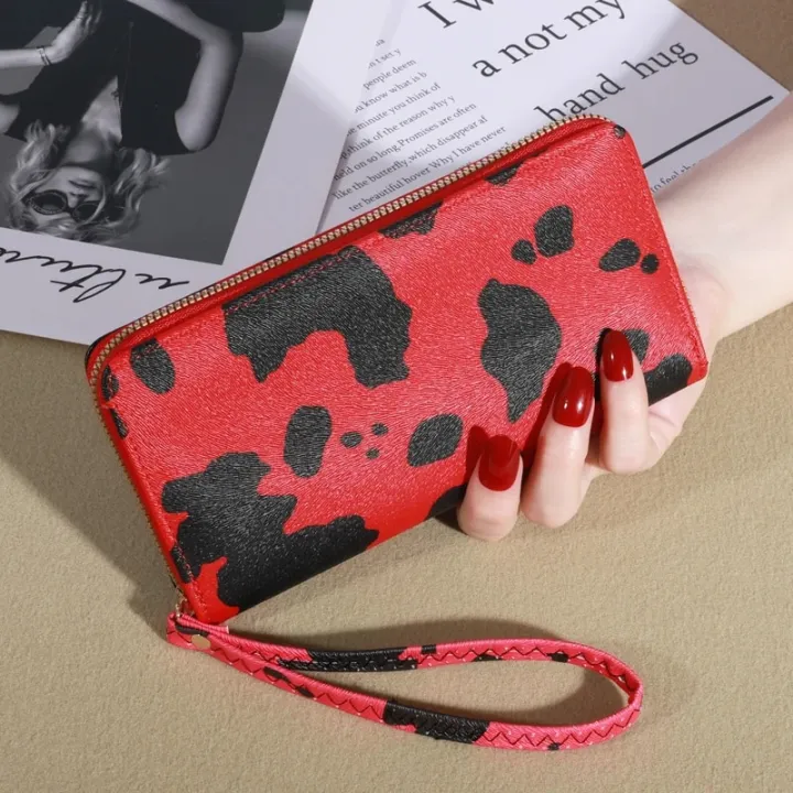 Cow%20Print%20Long%20Wallet,%20Women's%20Cute%20Versatile%20Faux%20Leather%20Zipper%20Wallet%20-%20Image%204