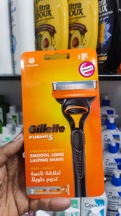 Gillette Fusion 5 2 Blade 1 razor Smooth Long Lasting shave