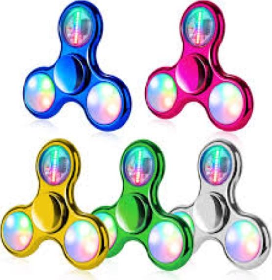 Metal%20Fidget%20Spinner%20-%20Sky%20Blue%20And%20Purple%20-%20Image%202