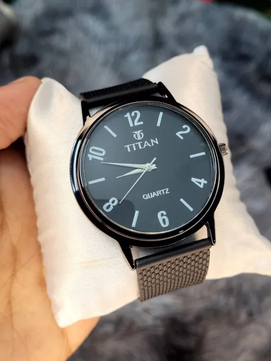 Stylist%20Black%20Belt%20Analog%20Wrist%20Watch%20For%20Men%20-%20Black%20-%20Image%202