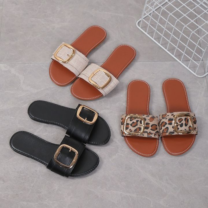 2023%20cross-border%20plus%20size%20slippers%20women's%20summer%20new%20leopard%20print%20round%20toe%20belt%20buckle%20straight%20flat%20bottom%20simple%20casual%20flippers%20-%20Image%204