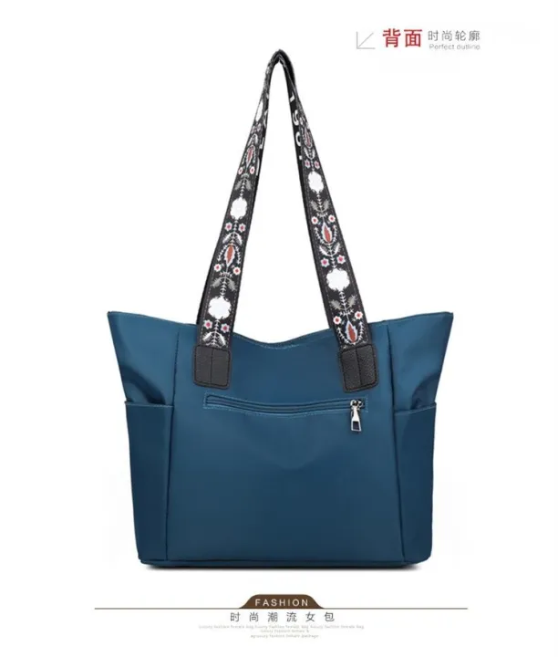 Flower%20Print%20Large-capacity%20Tote%20Bag,%20Trendy%20Shoulder%20Bag%20For%20Work,%20Zipper%20Handbag%20With%20Flower%20Print%20Shoulder%20Straps%20-%20Image%205