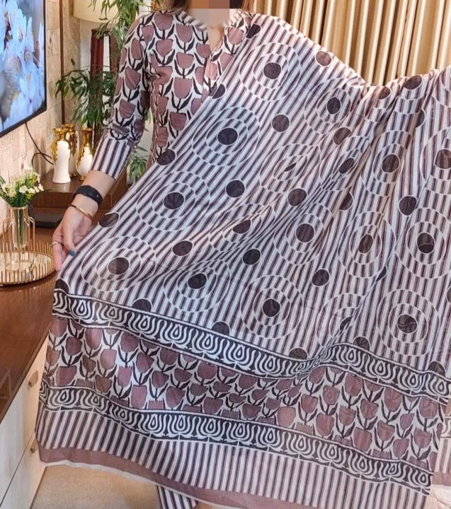 Exclusive%20Cotton%20Unstitched%20Skin%20Print%20High%20Quality%20Three%20Piece%20For%20Women%20-%20Image%204