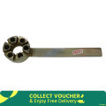 Motorcycle Clutch Center (Hub) Holder Bajaj Ct-100/Platina - Heavy-Duty Holder For Efficient Clutch Maintenance - Precision-Crafted For Durability. 
