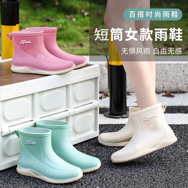 Fashion PVC Anti Slip Low Rise Boots Thickened Short Leg Ladies Martin Water Shoes Plastic Low Heel Waterproof Women's Rain Boots