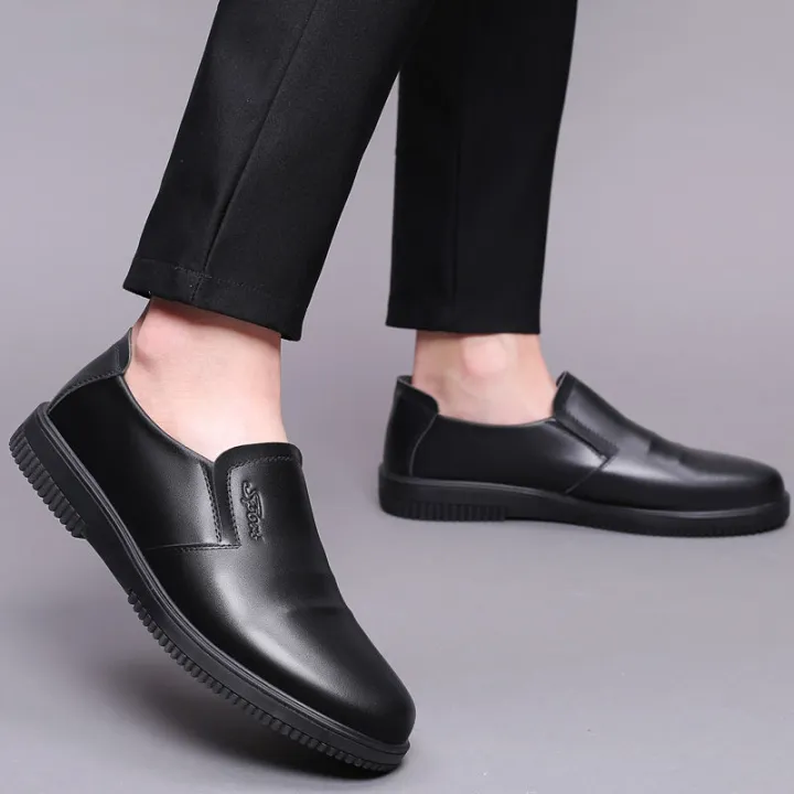 Chef%20Shoes%20Men's%20Non-Slip,%20Waterproof%20and%20Oil%20Resistant%20Lightweight%20and%20Wear-Resistant%20Kitchen%20Special%20Work%20Shoes%20Casual%20Leather%20Shoes%20Work%20Safety%20Shoes%20-%20Image%207