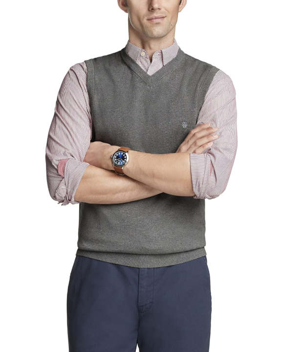 Mens%20Premium%20V-Neck%20Knit%20Sleeveless%20Pullover%20Sweater%20From%20Levin%20-%20Image%205