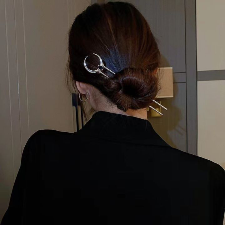 Vintage%20Crescent%20Moon%20Hair%20Sticks%20for%20Women%20Simple%20Chinese%20U-Shape%20Hairpins%20Headdress%20Fashion%20Hair%20Accessories%20-%20Image%203