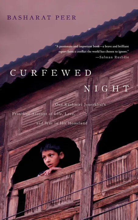 Curfewed%20Night%20an%20extraordinary%20memoir%20on%20Kashmir%20conflict%20-%20Image%202