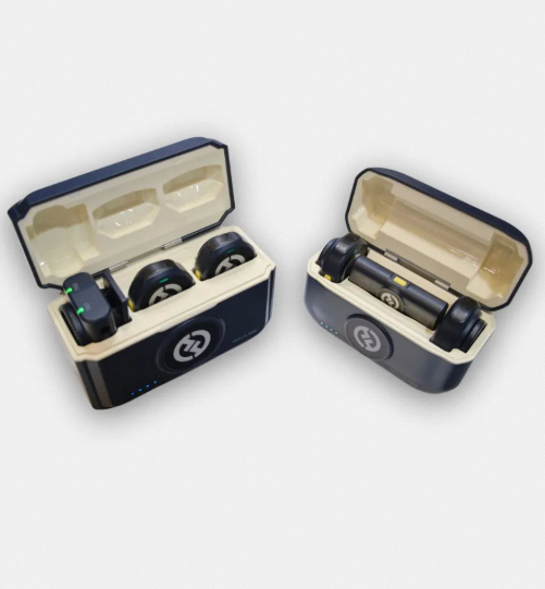 Hollyland%20LARK%20M2%20Unparalleled%20Lightweight%20Wireless%20Lavalier%20Microphone%20-%20Image%206