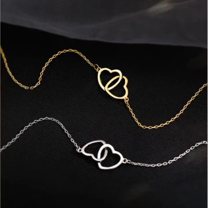 Love%20Interlocking%20Necklace%202023%20New%20Women's%20Clavicle%20Chain%20Women's%20Light%20Luxury%20Niche%20Design%20Sense%20Simple%20Temperament%20Clavicle%20Chain%20-%20Image%204