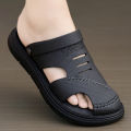 Mens leather sandals Summer Classic Mens Slippers soft sandals fashion casual comfortable outdoor beach walking shoes.