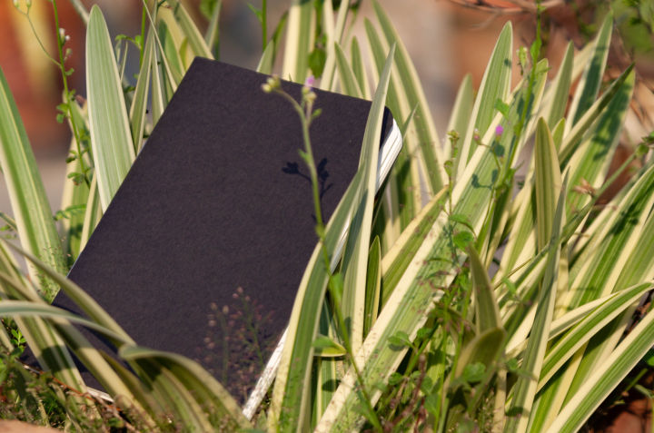 Pocket%20Book%20Black%20Cover%20Notebook%20-%20notebook%20-%20Image%208