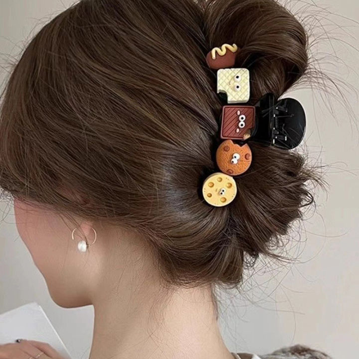 Cute%20Cartoon%20Biscuits%20Hair%20Claw%20For%20Women%20Girls%20Creative%20Headwear%20Lovely%20Bear%20Shark%20Clips%20Fashion%20Hairpin%20Funny%20Hair%20Accessories%20Conbo%20-%20Image%208