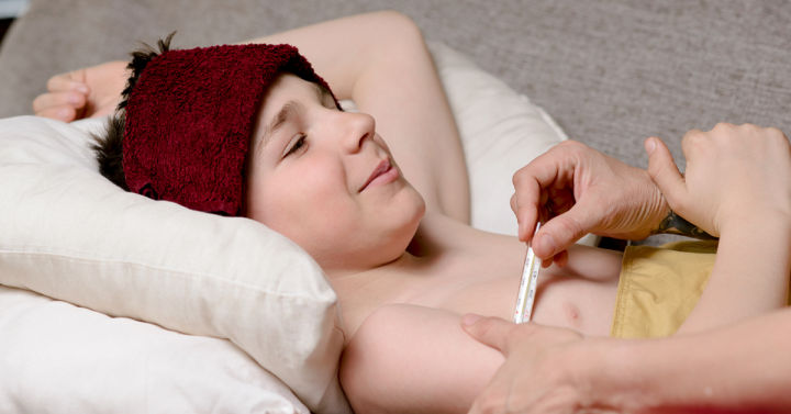 Clinical%20Thermometer%20Toshiba%20For%20Doctors%20And%20Home%20-%20Thermometer%20-%20Image%207