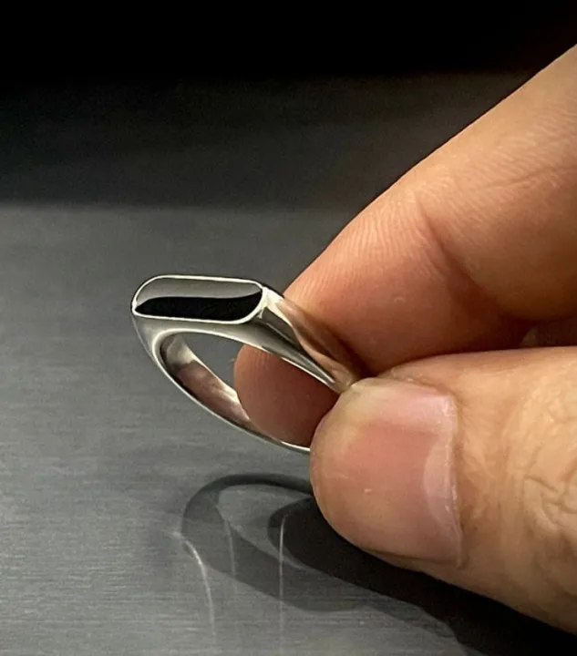 Stylish%20Stainless%20Steel%20Finger%20Ring%20for%20Men%20-%20Image%202
