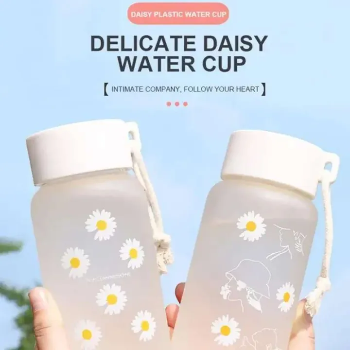 500Ml%20Small%20Daisy%20Creative%20Transparent%20Plastic%20Water%20Bottles%20Bpa%20Free%20Frosted%20Water%20Bottle%20with%20Portable%20Rope%20Travel%20Tea%20Cup-1Pcs%20-%20Image%204