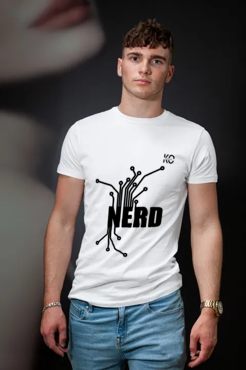 Geek%20Tshirt%20-%20NERD%20-%20technology%20tee%20for%20MAN%20in%20bd%20by%20KINISO%20-%20Image%205