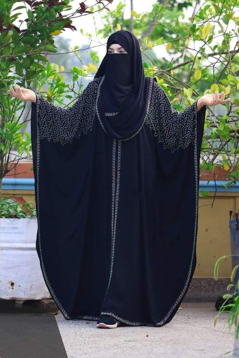 Embrace%20the%20Turkish%20and%20Iranian%20Borkha%20Styles%20-%20Dubai%20Borkha,%20Dhaka%20Embroidery%20-%20Khimar%20Niqab%20and%20Islamic%20Gifts%20-%20Elegance%20of%20Muslim%20Traditional%20Burqa%20-%20Image%202